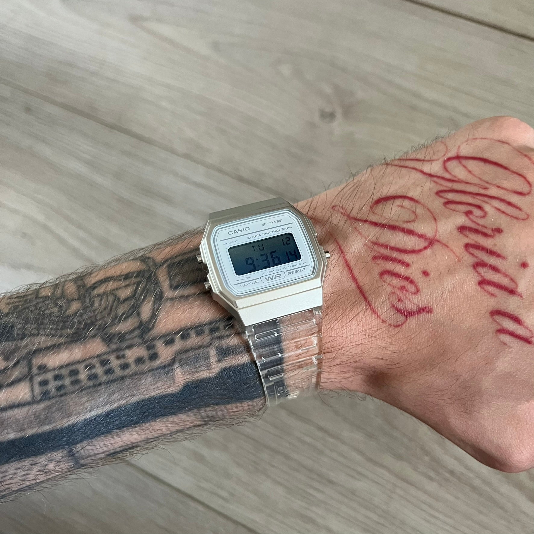 Custom Casio F-91W Clear/Transparent digital watch featuring a Gradient Blue filter screen. Slim 8.5 mm profile, lightweight 21 g build and flexible bio-based resin band ensure lasting comfort. Includes alarm, stopwatch, and microlight function for everyday functionality.