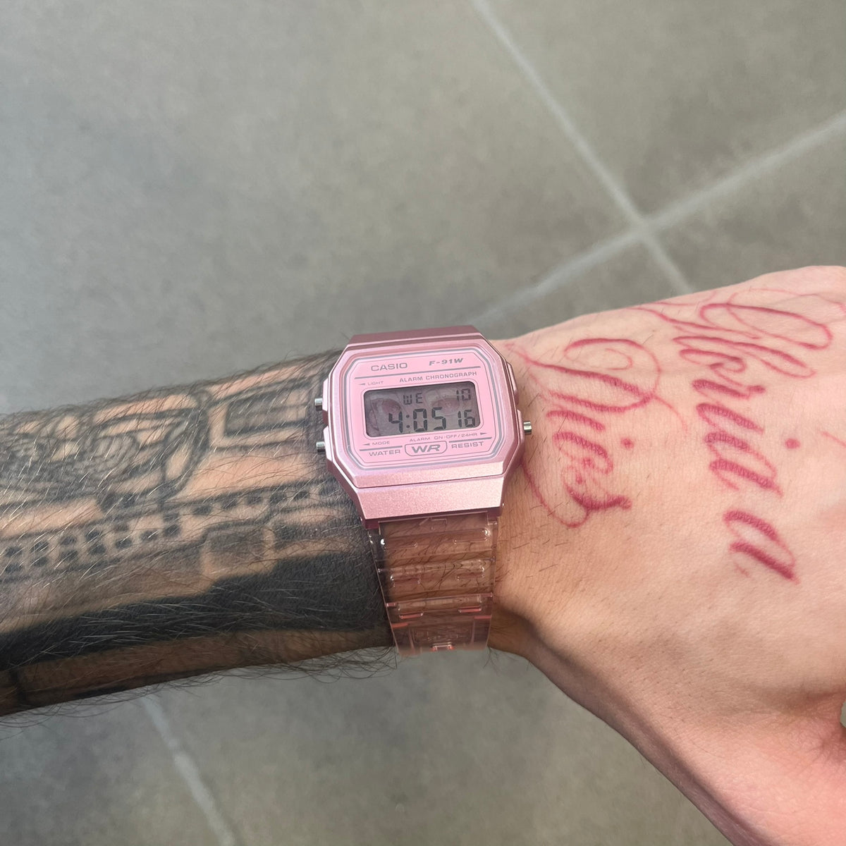 Custom Casio F-91W Pink digital watch featuring a Anime Eyes filter screen. Slim 8.5 mm profile, lightweight 21 g build and flexible bio-based resin band ensure lasting comfort. Includes alarm, stopwatch, and microlight function for everyday functionality.