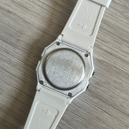 Custom Casio F-91W White digital watch featuring a South Korea flag filter screen. Slim 8.5 mm profile, lightweight 21 g build and flexible bio-based resin band ensure lasting comfort. Includes alarm, stopwatch, and microlight function for everyday functionality.