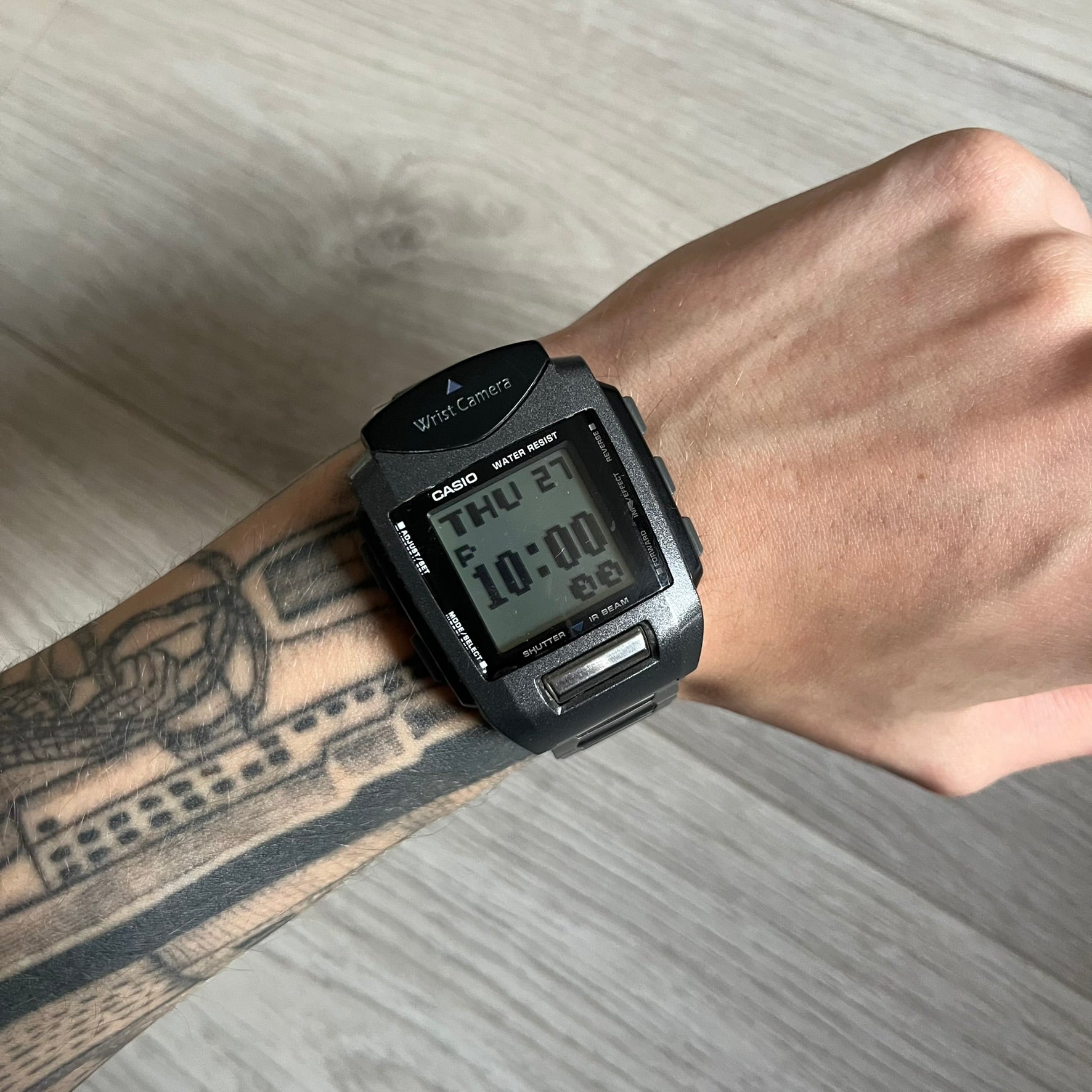 t*e様 CASIO Wrist Camera　2220✻JA Casio Wrist Camera 2220 WQV-1 Digital Watch – único13