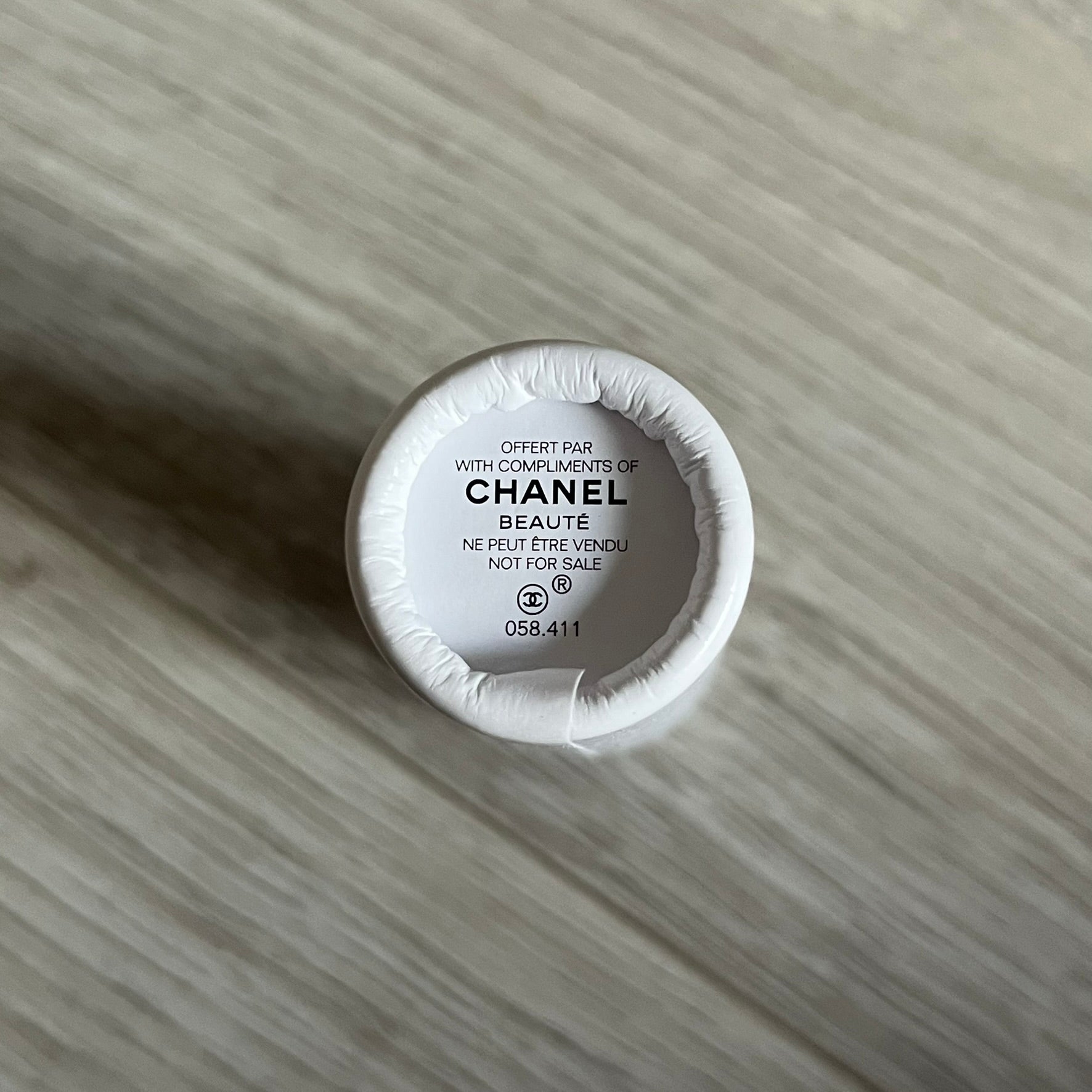 Chanel Mother's Day Colored Pencils – único13