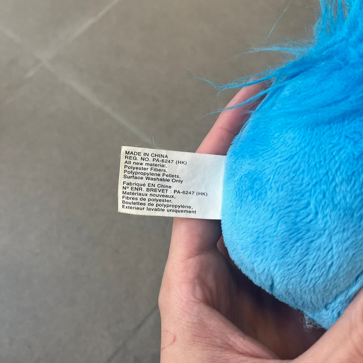 Club Penguin Series 2 Blue Puffle Plushie was Released in 2009 by Disney and Jakks Pacific, featuring a smirking embroidered face, troll-like hair and a half plush half beanie body. It comes with a Disney-licensed tag.