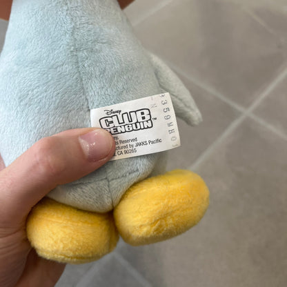 Club Penguin 2009 Series 4 Sensei Penguin Plushie is a gray penguin with a straw hat and long gray beard. Released in 2009 by Disney and Jakks Pacific, featuring an embroidered Club Penguin logo on the bottom of the foot. It comes with a Disney-licensed tag.