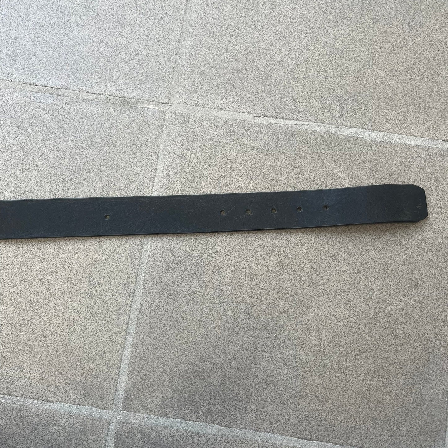  Dolce &amp; Gabbana 2000s Ampersand Black Belt features a black leather strap with a metal ampersand-shaped buckle set inside a square outline. Made in Italy. 