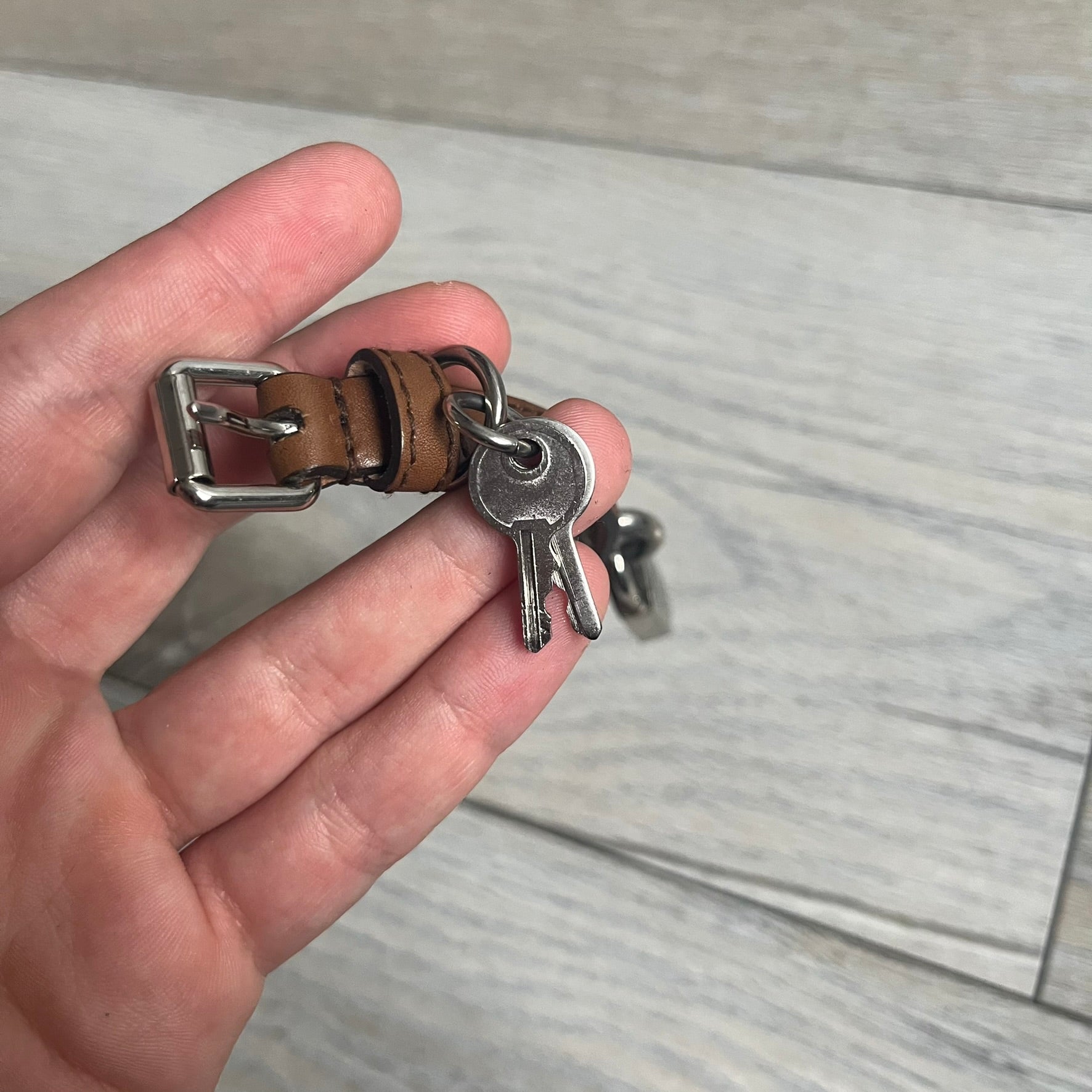 Dolce & Gabbana 2000's Padlock Leather Bracelet – único13