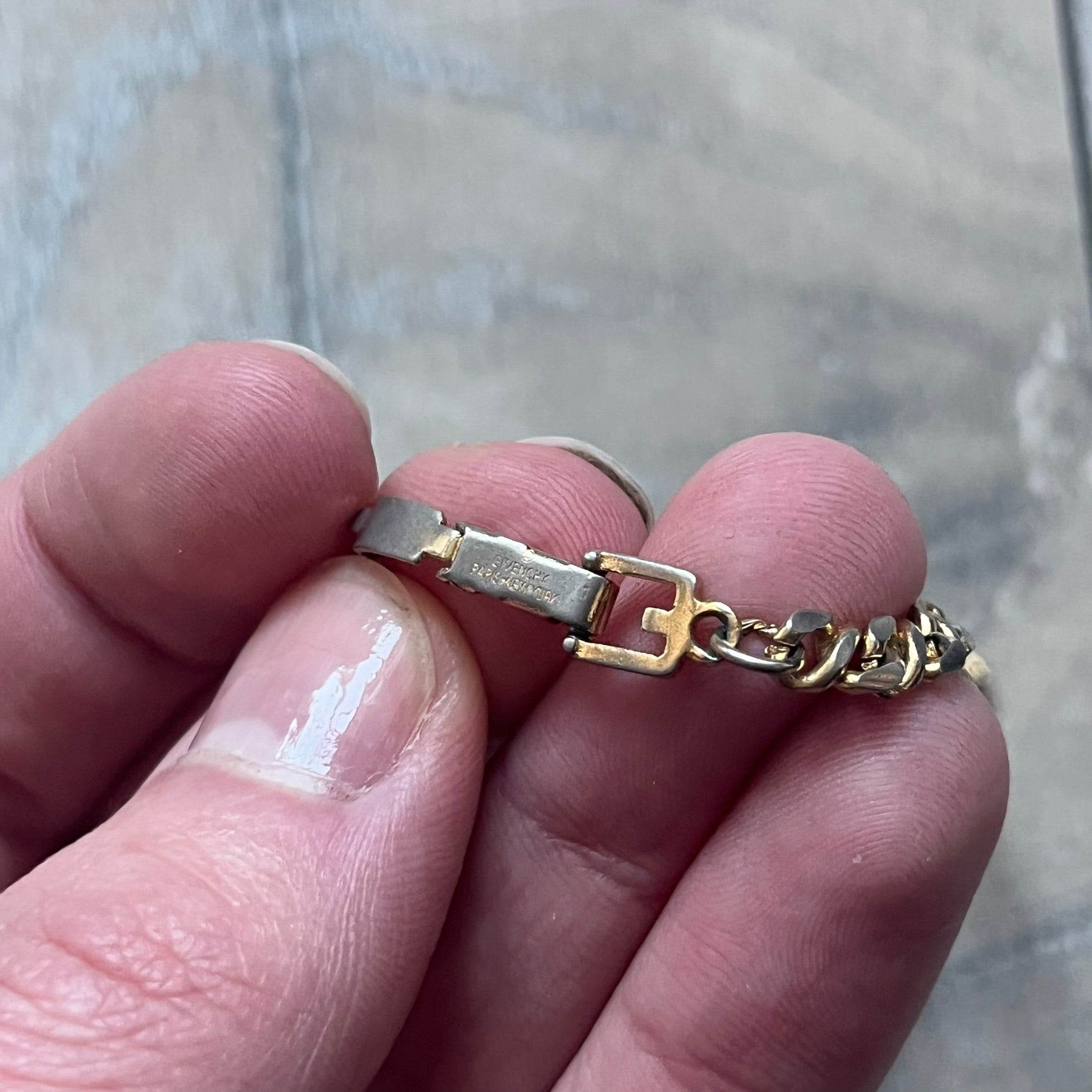 Givenchy Gold-Tone Vintage Chain Bracelet – único13