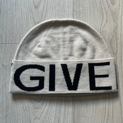 Beige Givenchy Jacquard beanie made from 100% wool and crafted in Italy. Features the black contrasting logo around the rolled brim, splitting “GIVE” and “NCHY” across the hem.&nbsp;Premium construction with a soft, comfortable fit.
