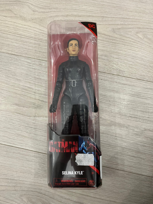 batman selina kyle figure