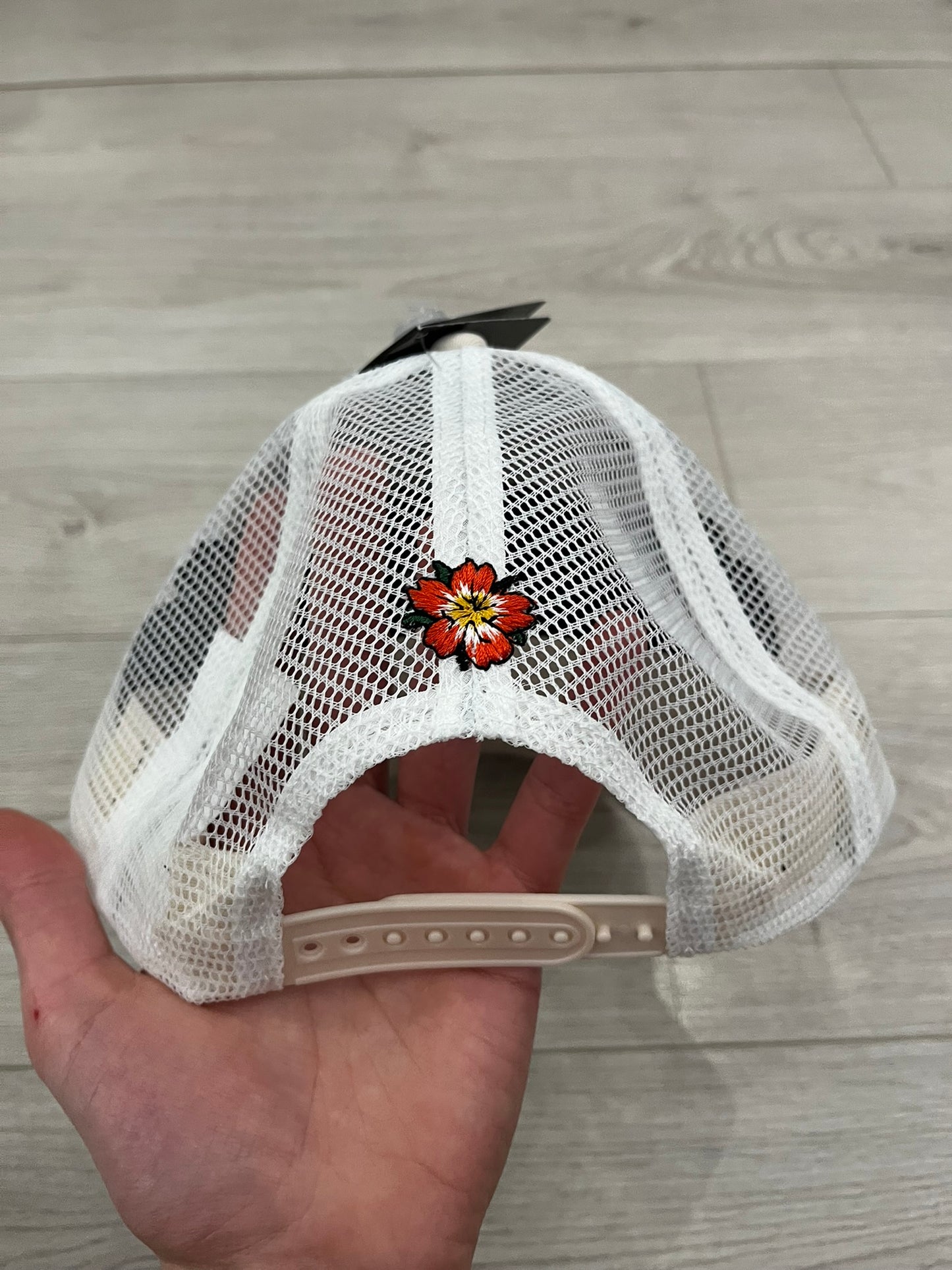 ed hardy tokyo-geisha twill front mesh trucker hat