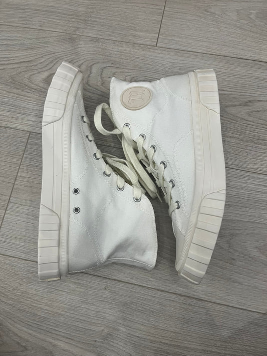 misbhv army sneaker