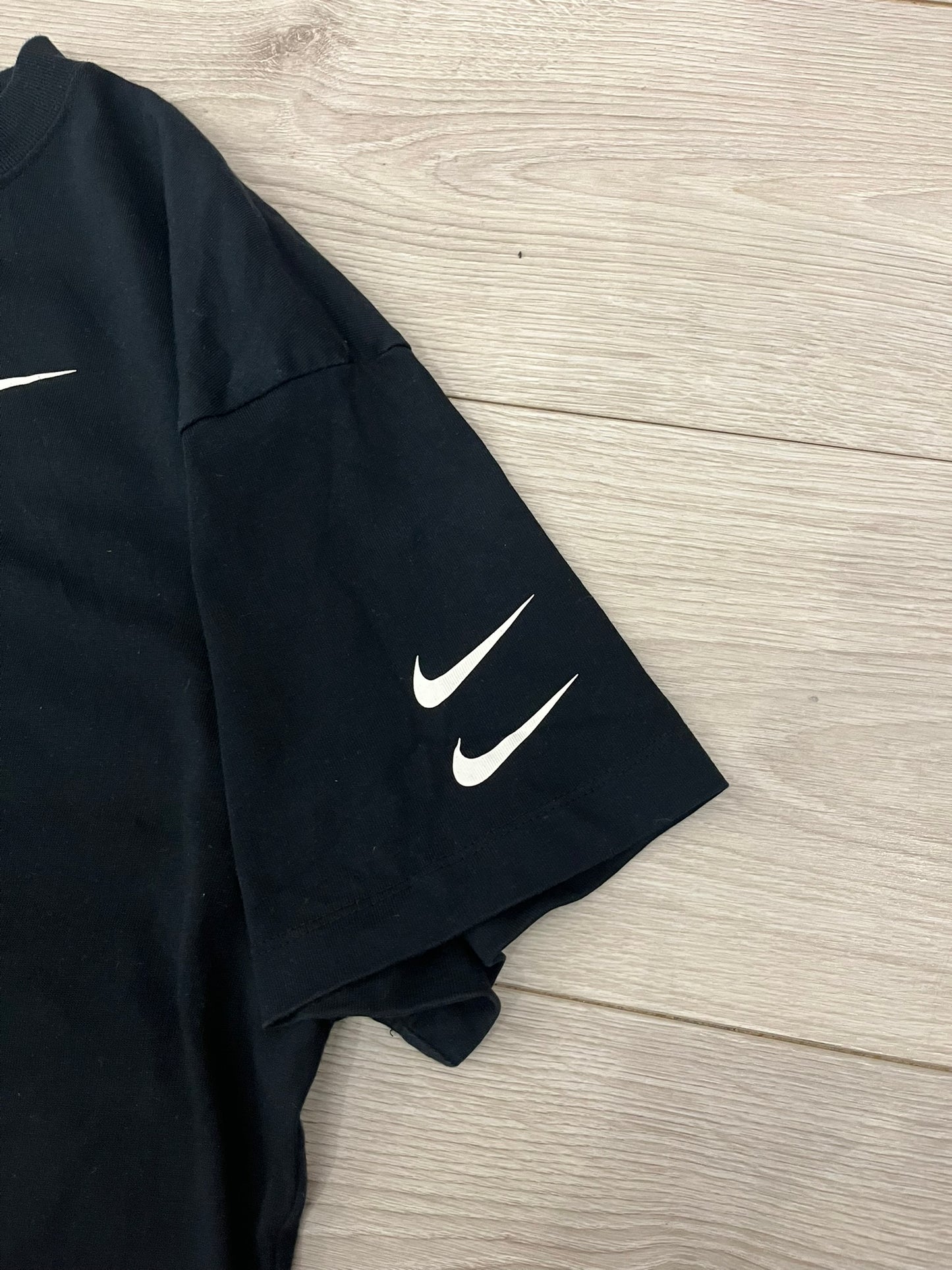nike big swoosh tee