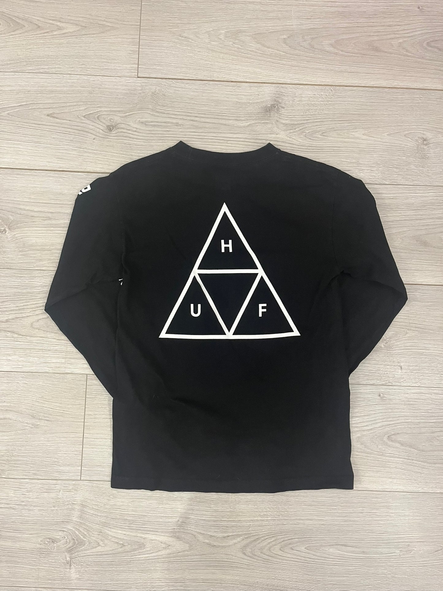 huf triple triangle longsleeve