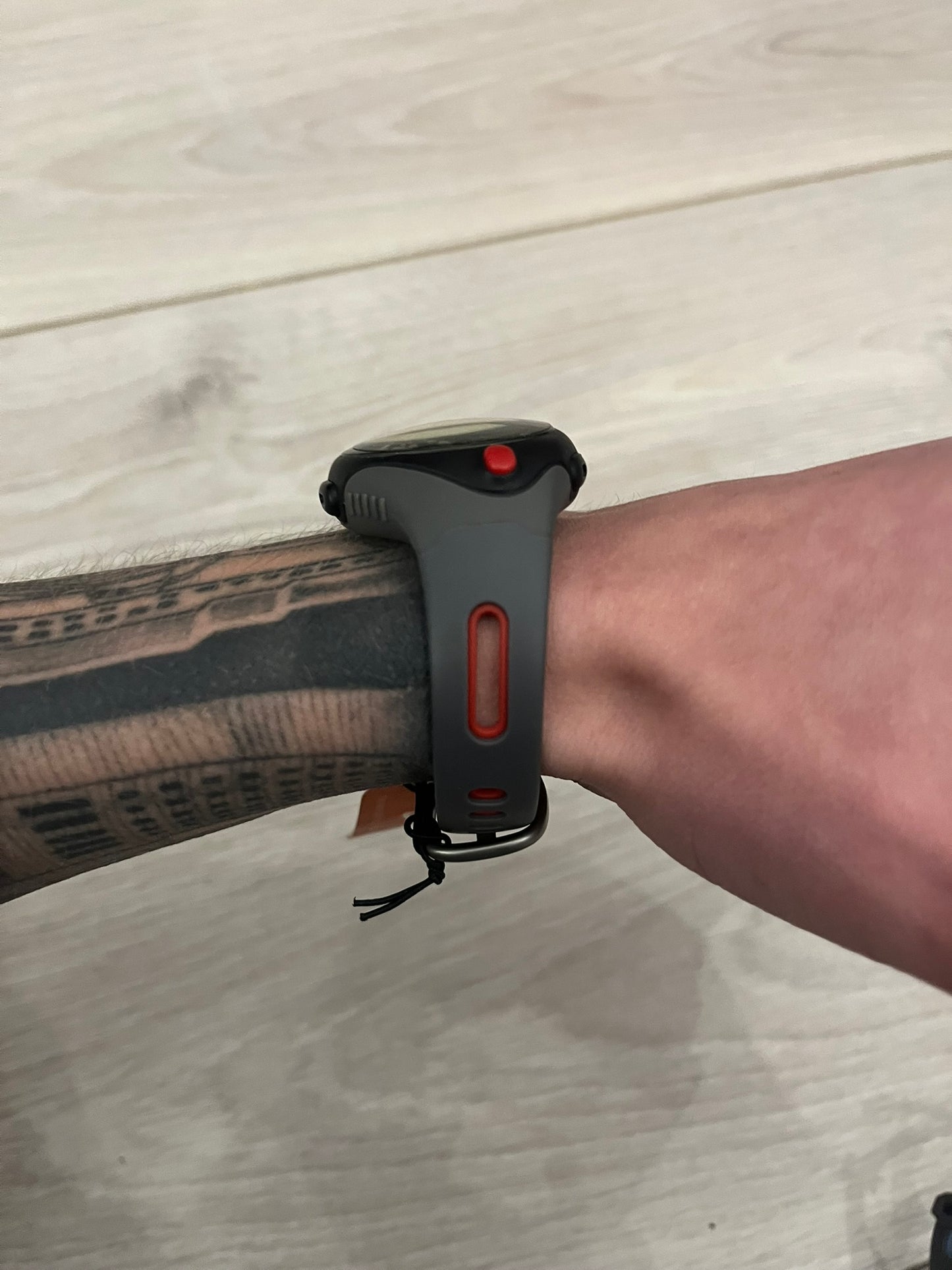 nike triax speed 50 regular watch red