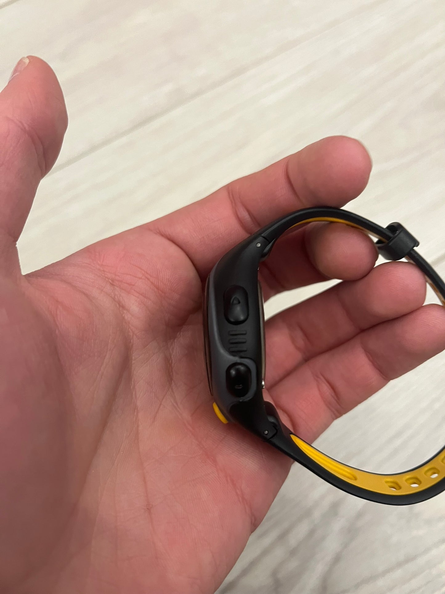 nike triax speed 50 regular watch yellow