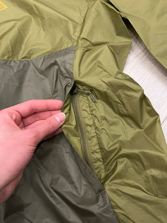 nike acg windshell cindercone windbreaker olive