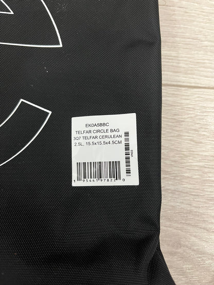 eastpak circle shoulder bag