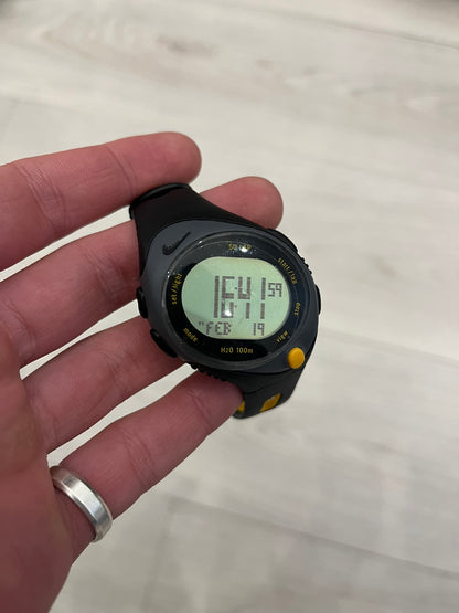 nike triax speed 50 regular watch yellow