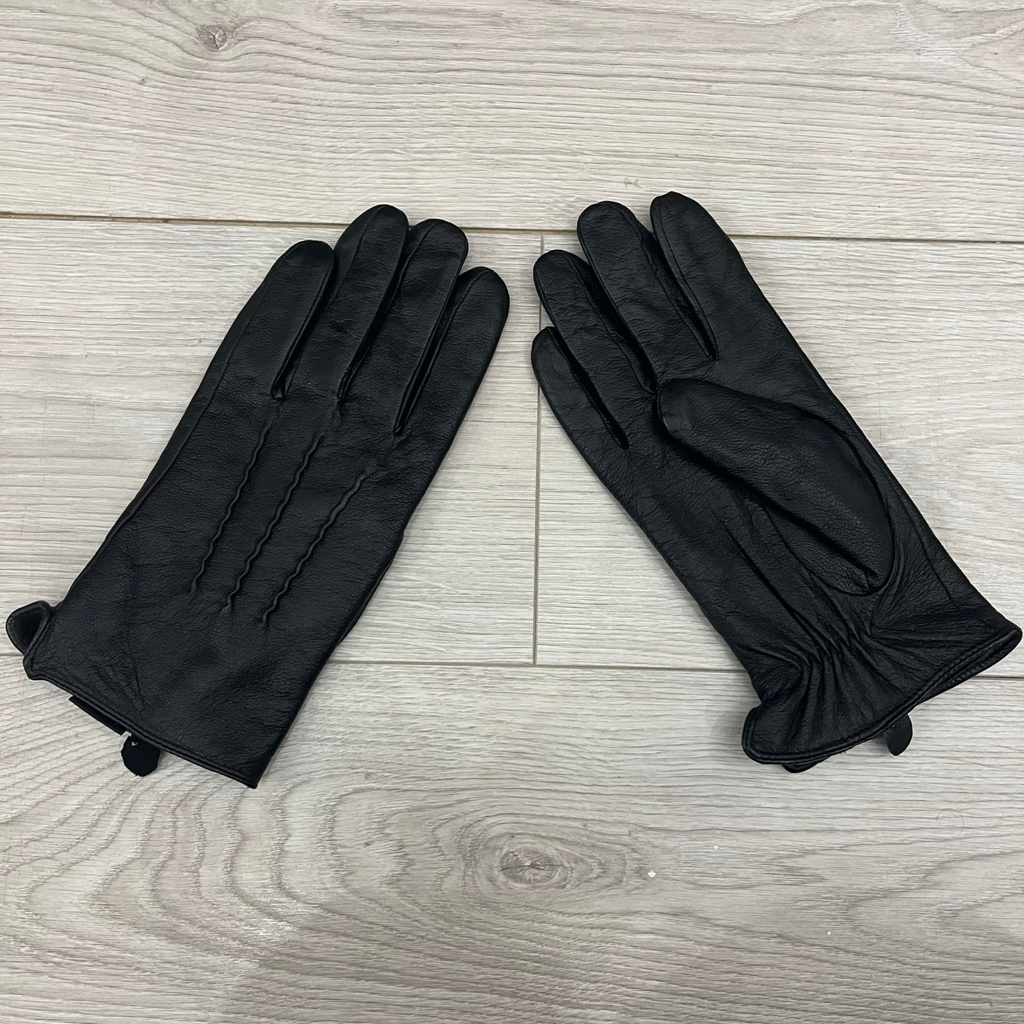 leather gloves