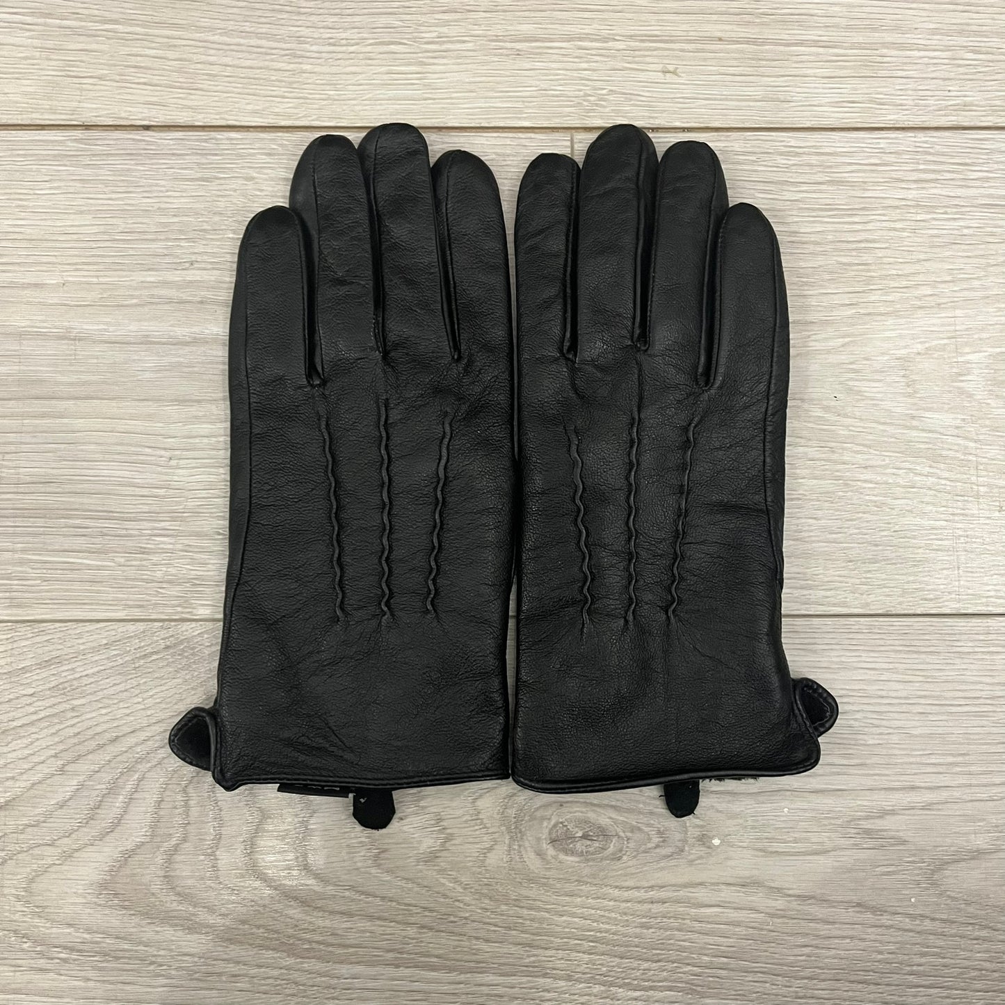 leather gloves