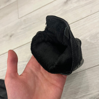 leather gloves