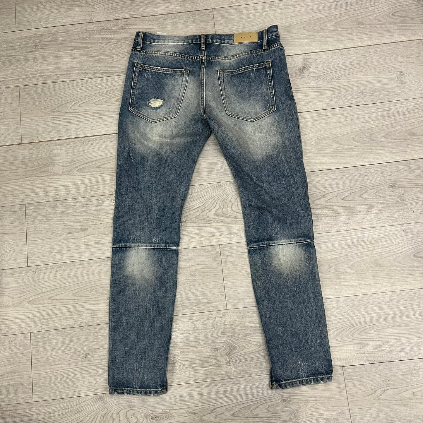 mnml distressed m1 jeans
