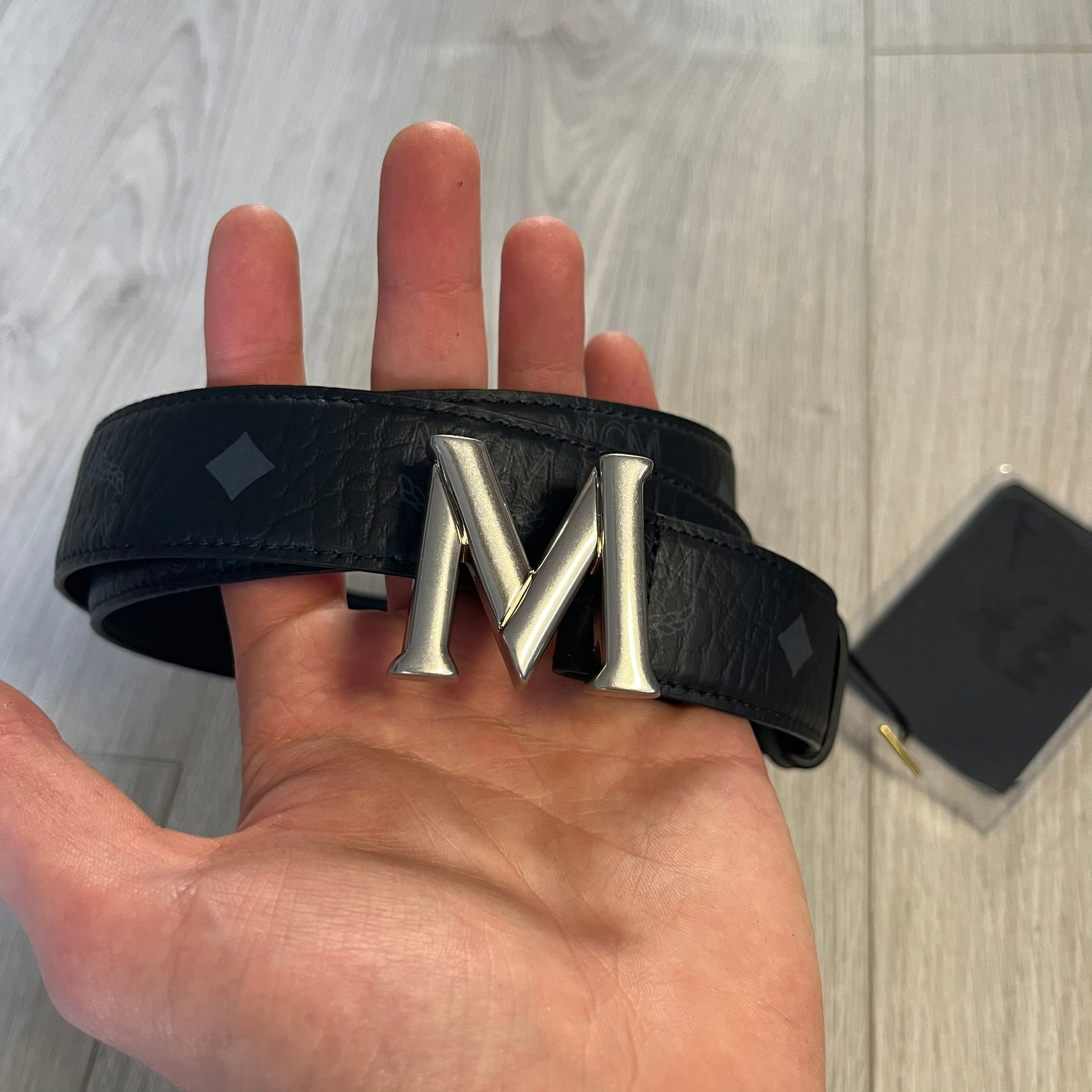 mcm claus vi belt silver – único13 mcm claus vi belt silver – único13