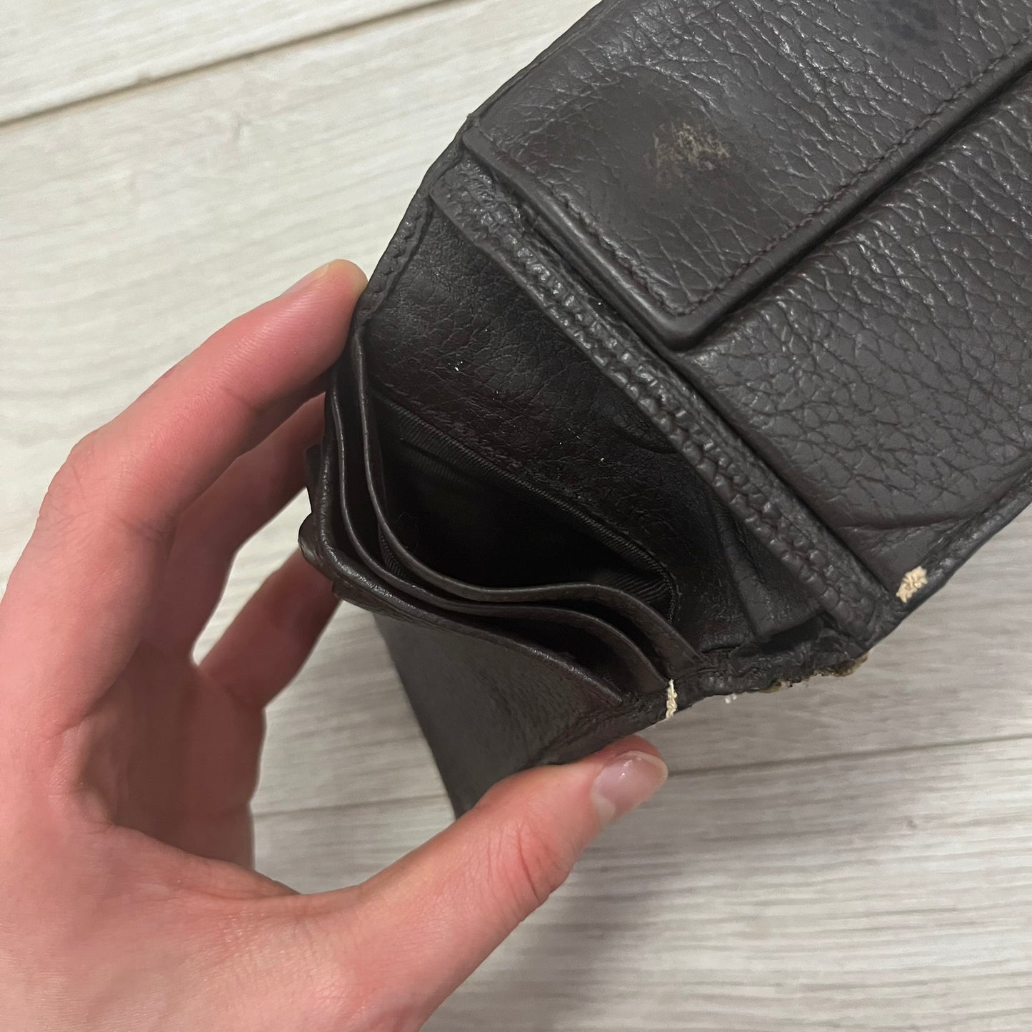 gucci double g logo guccissima canvas wallet