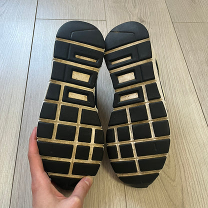 gucci interlocking gg low top sneakers