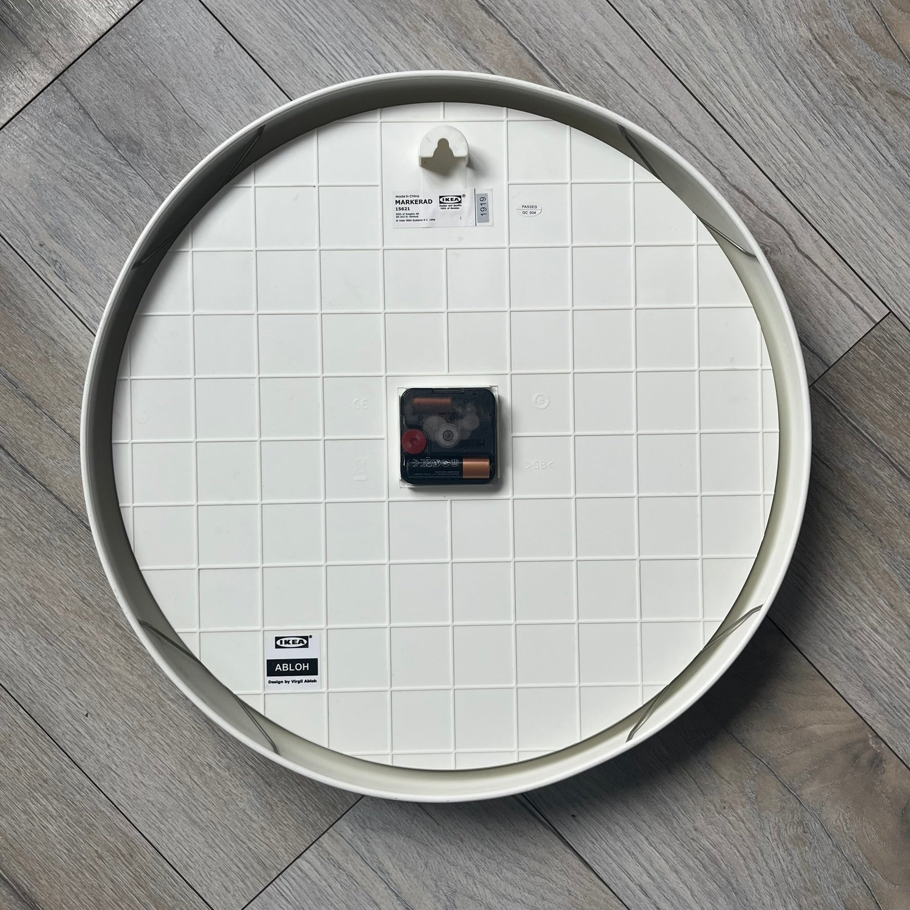 Ikea Markerad x Virgil Abloh 'Temporary' Wall Clock – único13