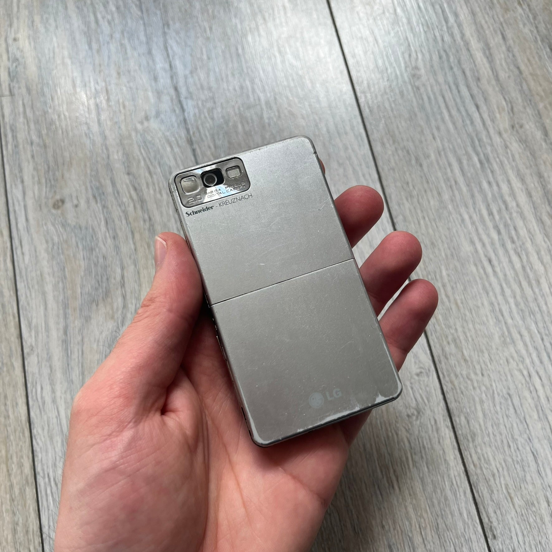 LG Prada Silver KE850 Phone – único13