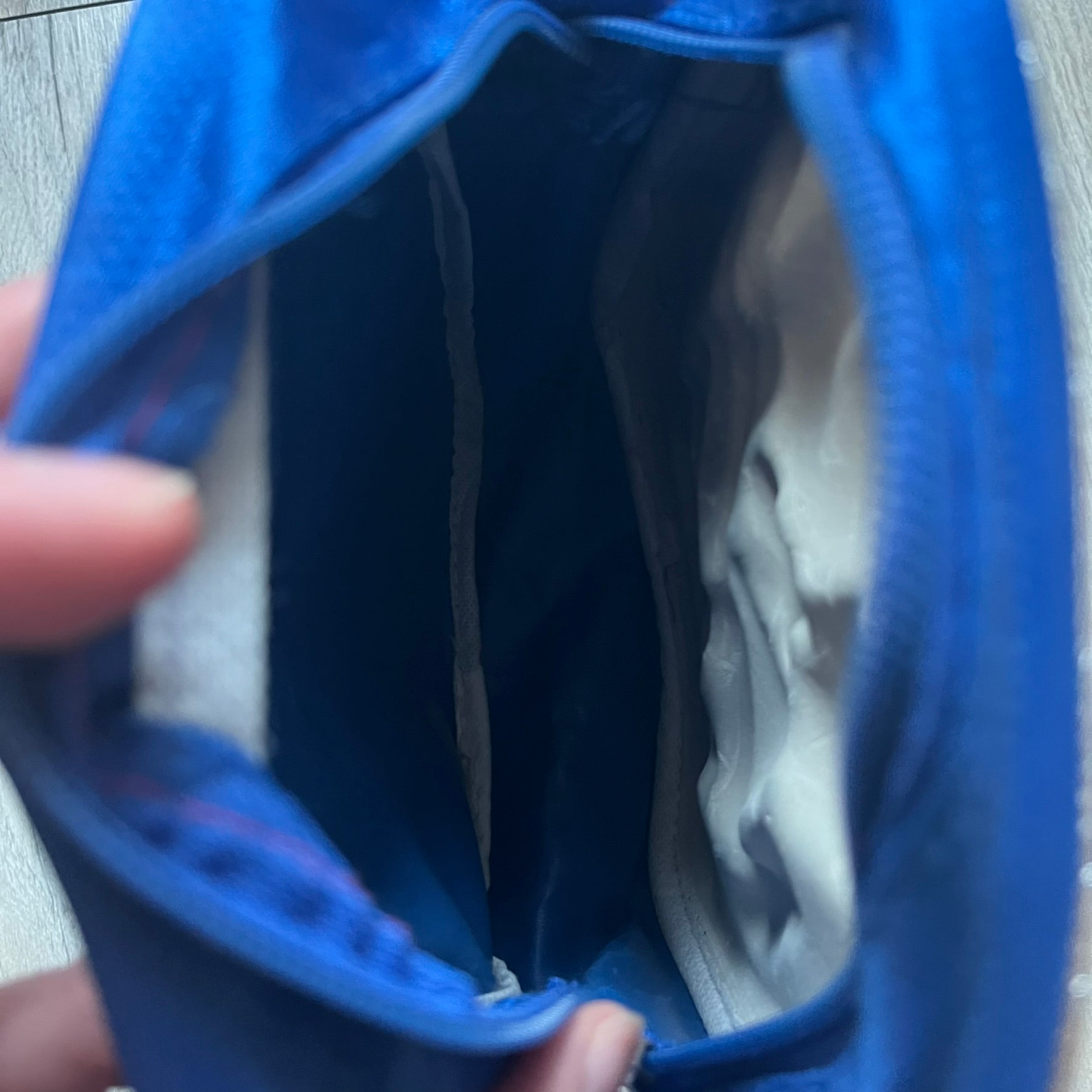 Lego Star Wars III: The Clone Wars Shoulder Bag is a blue shoulder bag featuring a raised 3D front graphic panel (not printed) with Lego Star Wars artwork. The design shows Obi-Wan Kenobi, Anakin Skywalker, and Yoda with lightsabers on a battlefield scene, with clone troopers, Ahsoka Tano, and General Grievous in the background.