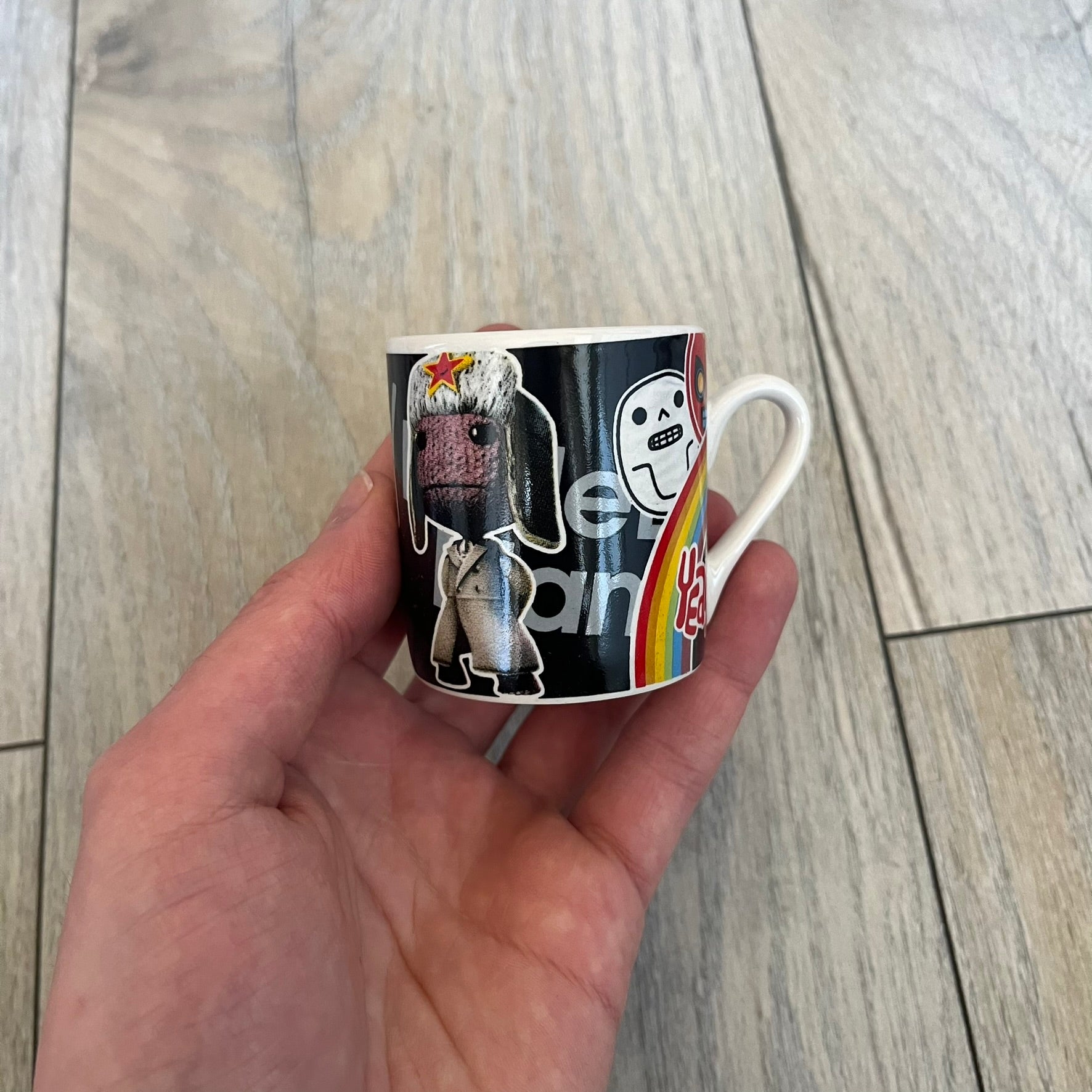 Little Big Planet 2011 Collectable Mini Mugs + Saucers Set – único13