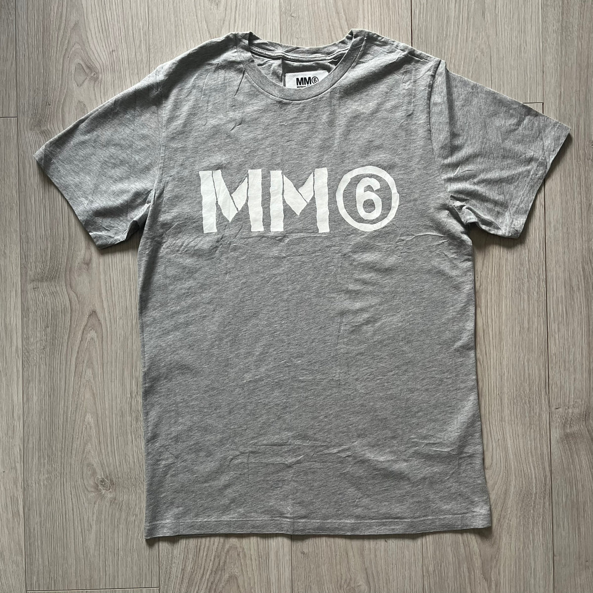 mm6 maison margiela drawn logo tee – único13