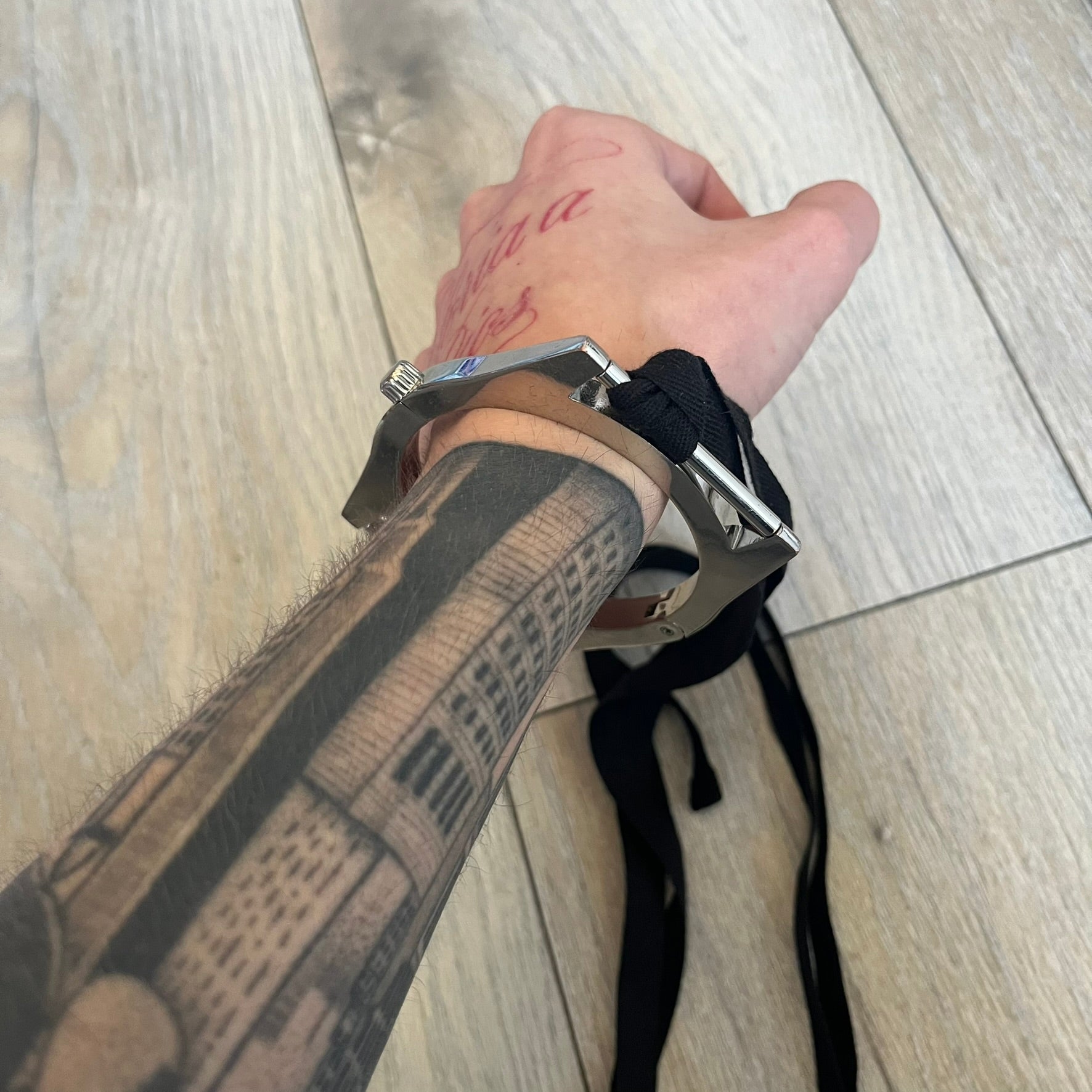 Maison Margiela x H&M AW09 Enlarged Watch Frame Bracelet – único13