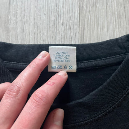 Marilyn Manson Holy Wood Face Tee from 2000, made on a black BG blank. Features a large front graphic of Manson’s face with signature white makeup, red accents, and eye contact. The back includes red Marilyn Manson text with a small 2000 Giant license, great piece from the Holy Wood era.