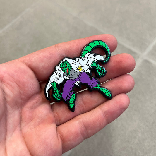 Marvel 1995 The Lizard Pin features a colorful 2D cartoon-style depiction of The Lizard (Dr. Curtis Connors). The back is black with official 1995 Marvel licensing and includes a standard pin fastening.
