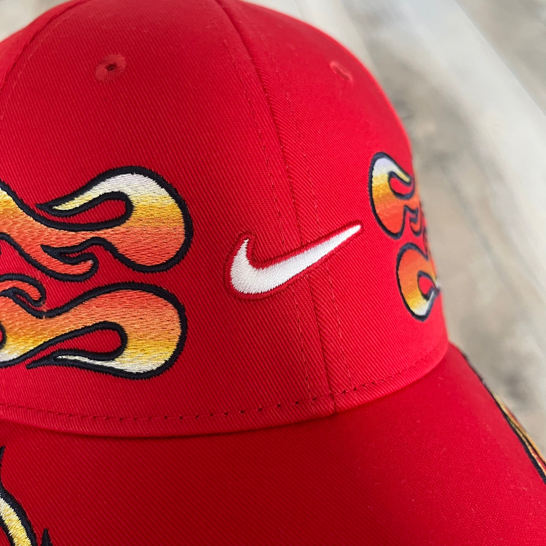 Nike Club Semi-Structured OG University Red Flame Cap – único13