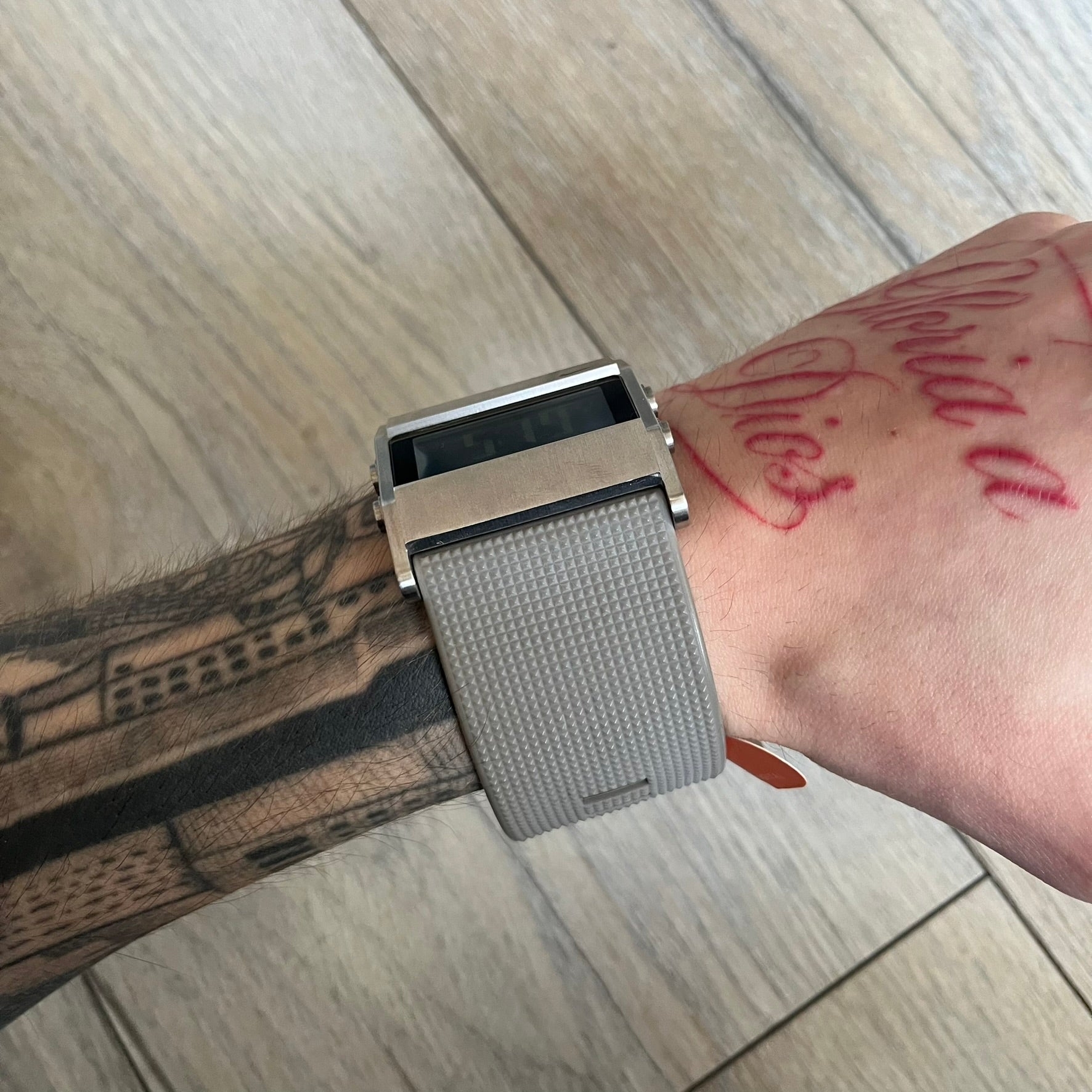 Nike Oregon Series Square Black Face Digital Watch – único13