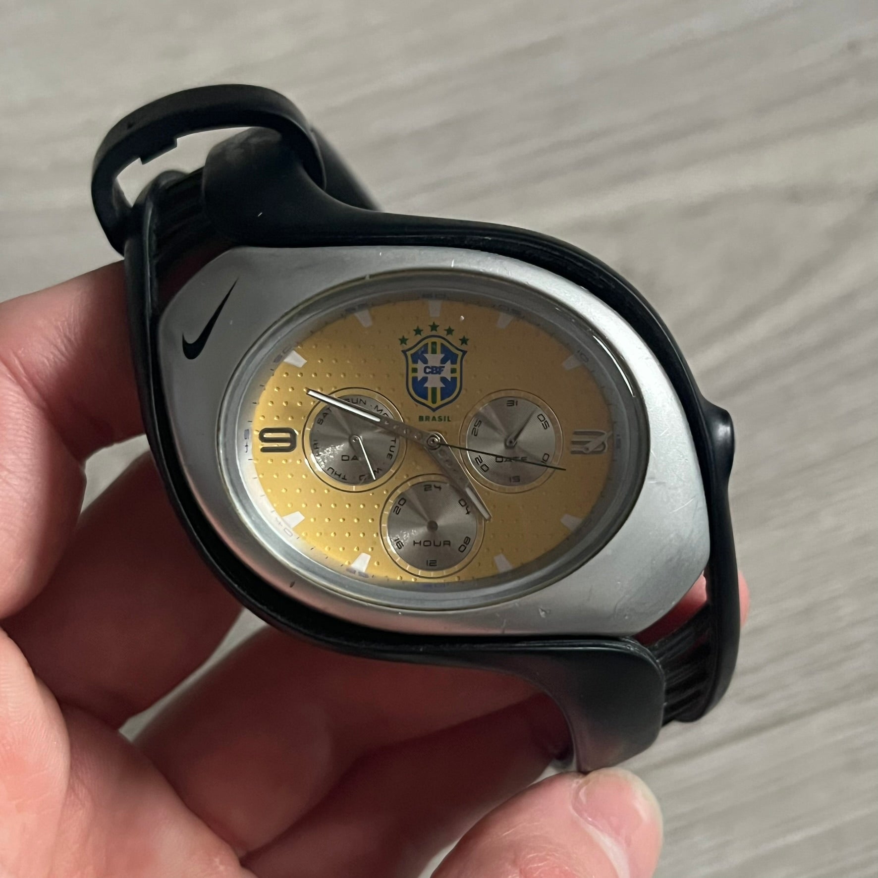 Nike Triax 'Brasil' Swift 3i WR0091 Analog Watch – único13