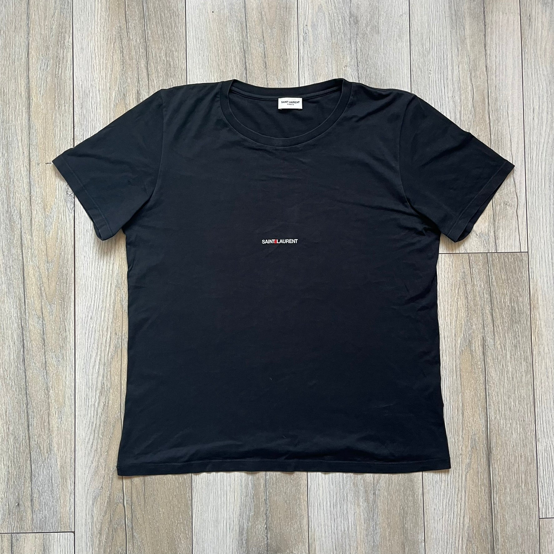 新品 Saint Laurent Logo Print Tee サンローラン S SAINT LAURENT PARIS T-SHIRT in Black | Saint Laurent | YSL EN-CH