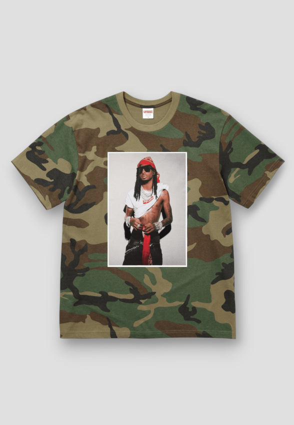 Find the perfect t-shirt, shirt, or polo at Único13 for any occasion. From casual and comfy styles to dressed-up options, our collection offers high-quality, versatile pieces that fit every wardrobe. Explore timeless classics, trendy designs, and statement pieces to elevate your everyday style.