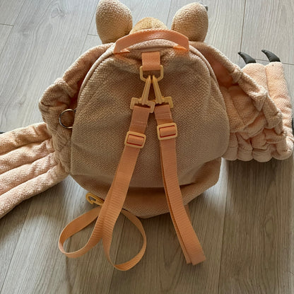 Vintage 1990s Star Wars backpack shaped like Jar Jar Binks’ head, complete with oversized ears for a playful, collectible design. This nostalgic piece captures the quirky charm of the character while offering functional storage. A rare, fun accessory for fans of classic Star Wars memorabilia.