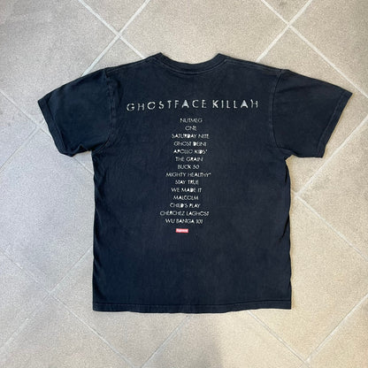 Supreme Clientele FW20 Navy Tee released in October 2020 as part of Supreme’s Fall/Winter 2020 collection. This cotton tee pays tribute to Ghostface Killah’s 2000 album Supreme Clientele, featuring the album’s iconic title graphic on the front and full tracklist on the back.