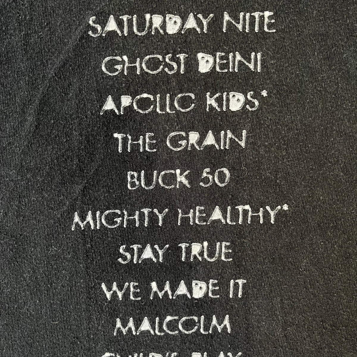 Supreme Clientele FW20 Navy Tee released in October 2020 as part of Supreme’s Fall/Winter 2020 collection. This cotton tee pays tribute to Ghostface Killah’s 2000 album Supreme Clientele, featuring the album’s iconic title graphic on the front and full tracklist on the back.