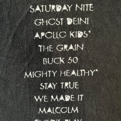 Supreme Clientele FW20 Navy Tee released in October 2020 as part of Supreme’s Fall/Winter 2020 collection. This cotton tee pays tribute to Ghostface Killah’s 2000 album Supreme Clientele, featuring the album’s iconic title graphic on the front and full tracklist on the back.