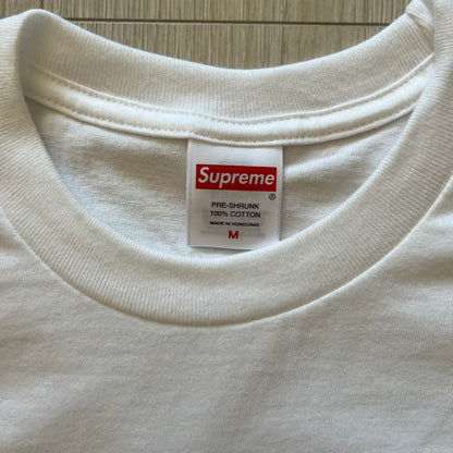 Supreme Playboi Carti photo tee in white from the FW25 collection, featuring a large front print of the influential rapper. Crafted from soft cotton, it merges Supreme’s iconic photo tee format with Carti’s distinct cultural presence.