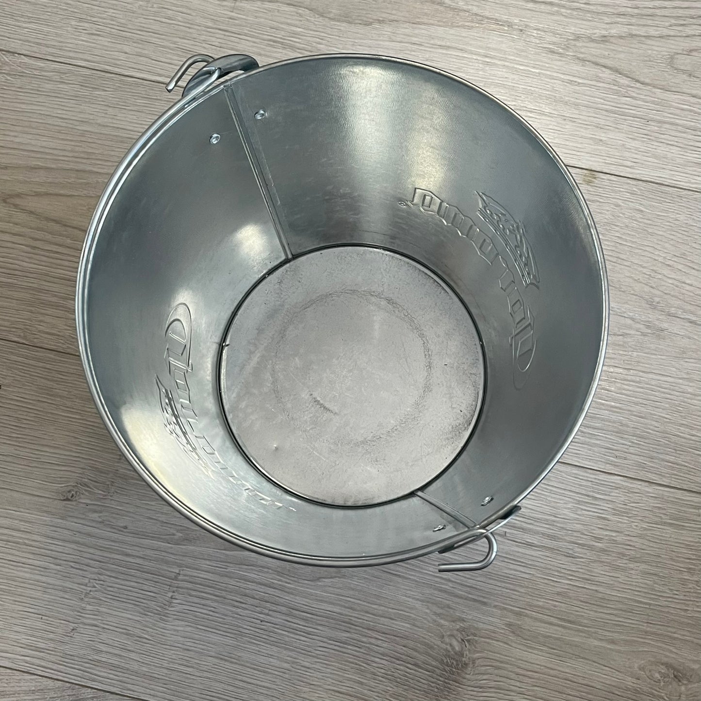 corona metal bucket