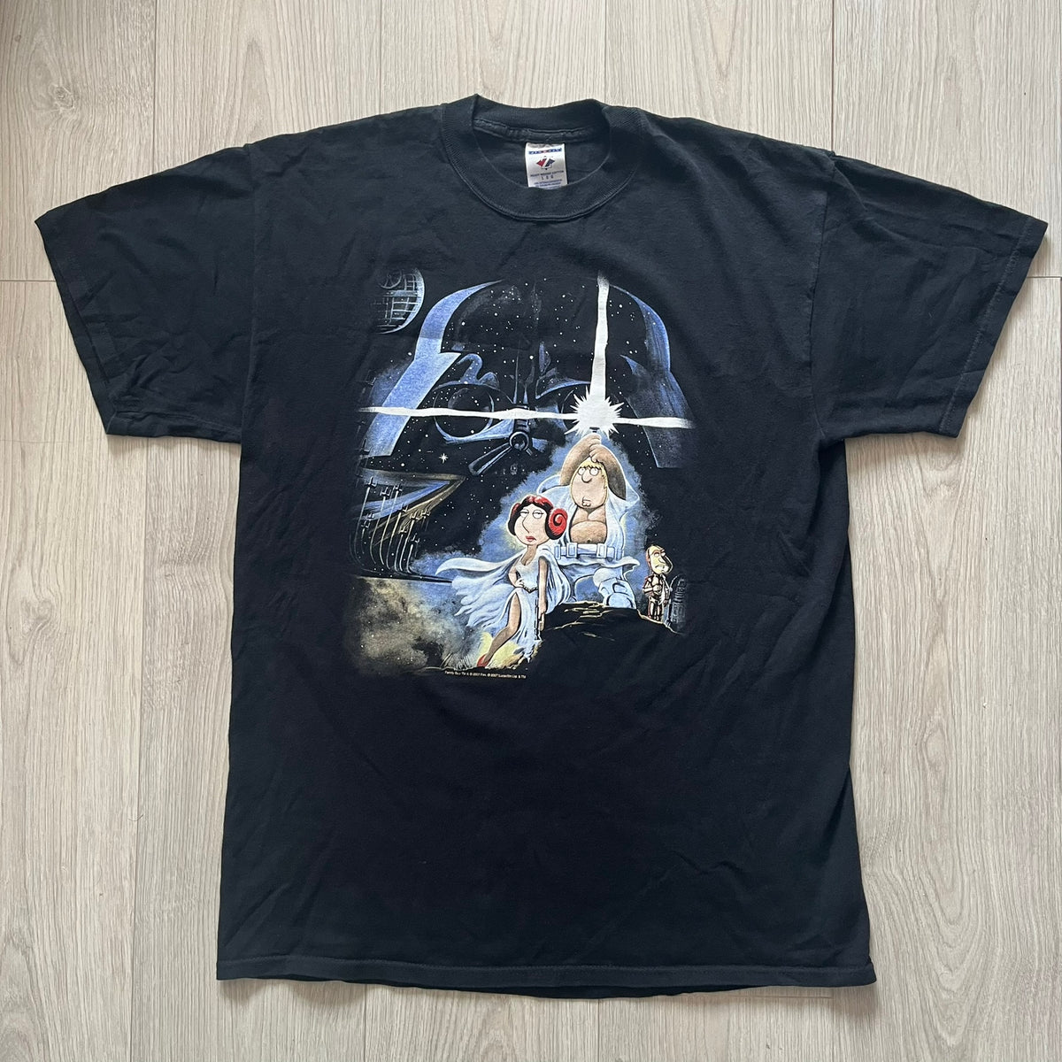 family guy star wars blue harvest 2007 tee – único13