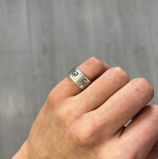 gucci ghost ring
