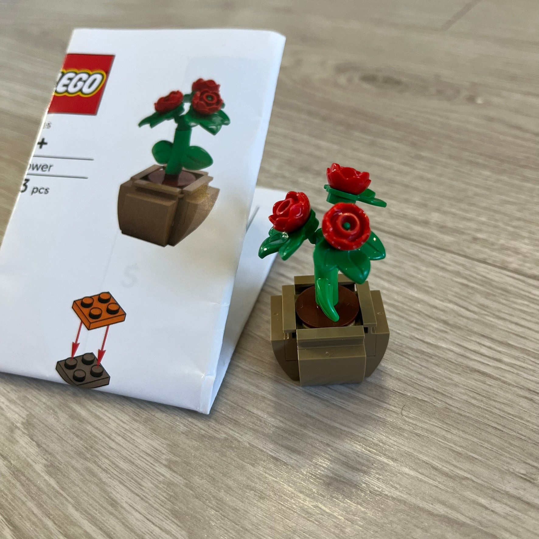 lego flower pot m&t – único13